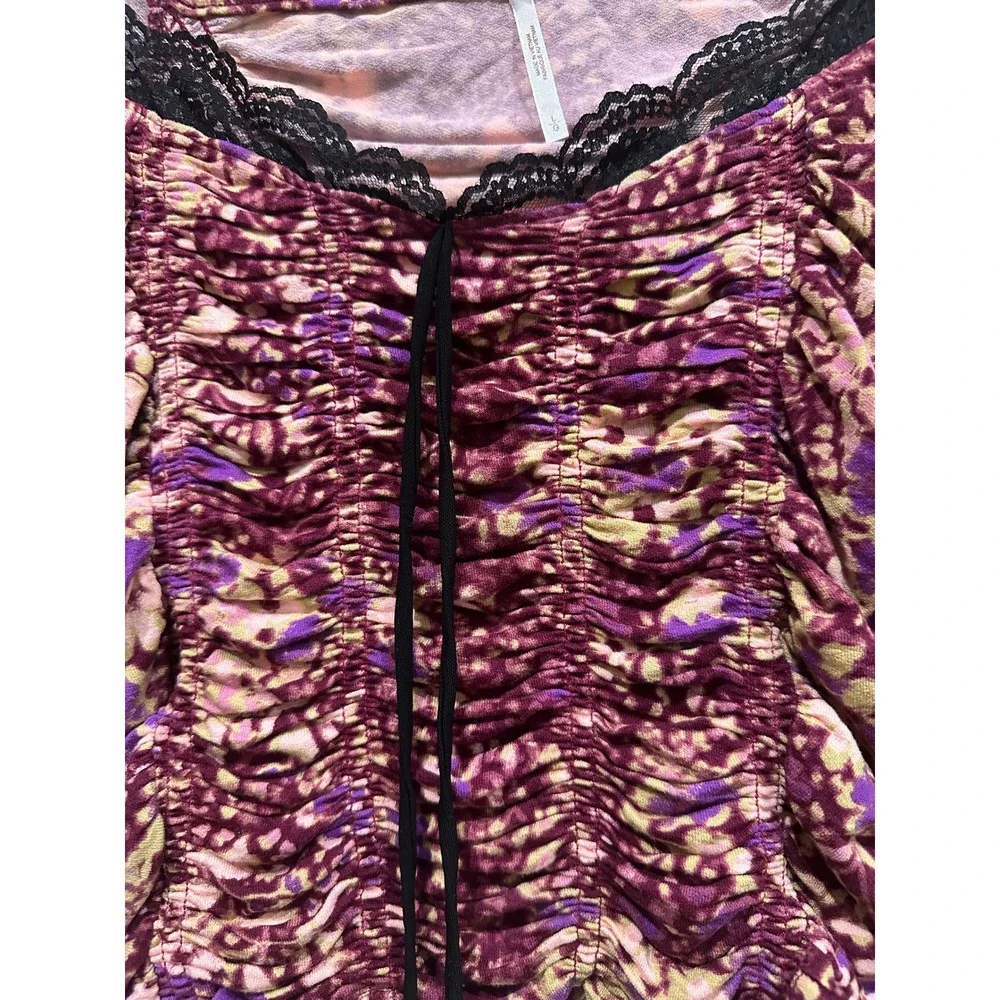 Free People Layer It On Me Long Sleeve Floral Ruched  Purple Lace Trim Large